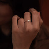 Trajva Trikone Ring-S/M - Quirksmith