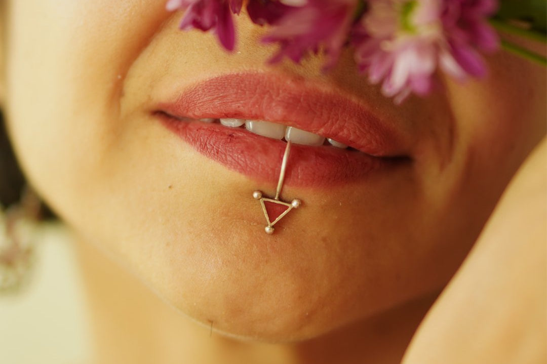 Trikone Lip Clip - Quirksmith