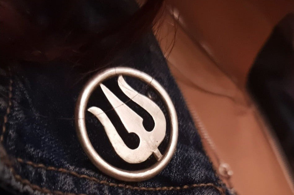 Trishul Brooch - Quirksmith