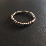 Twisted Big Toe Ring - Single Piece - Quirksmith