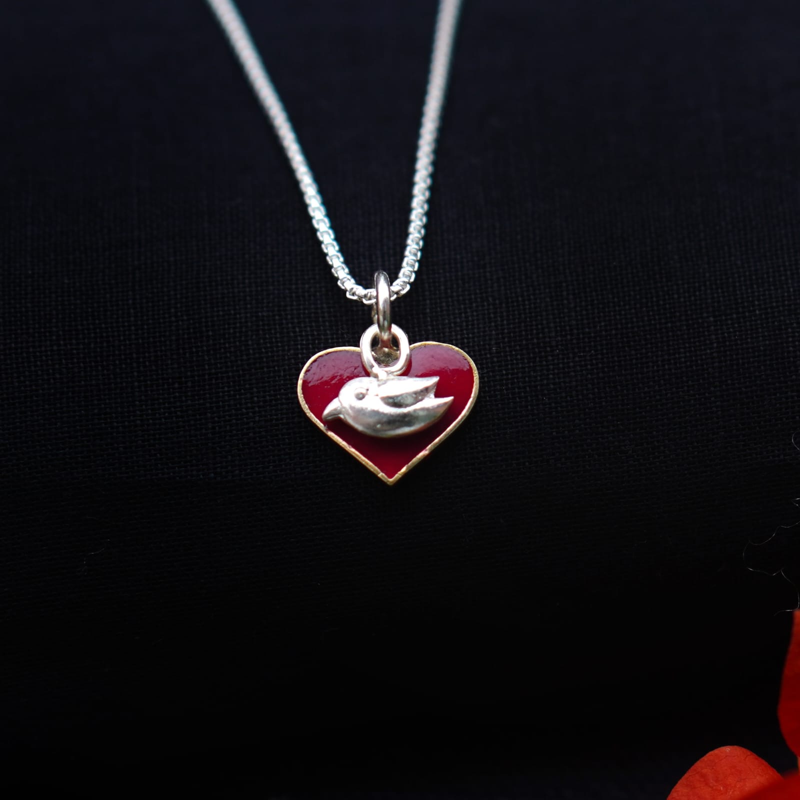 Unbound Love Pendant - Unbound Love Pendant - Quirksmith