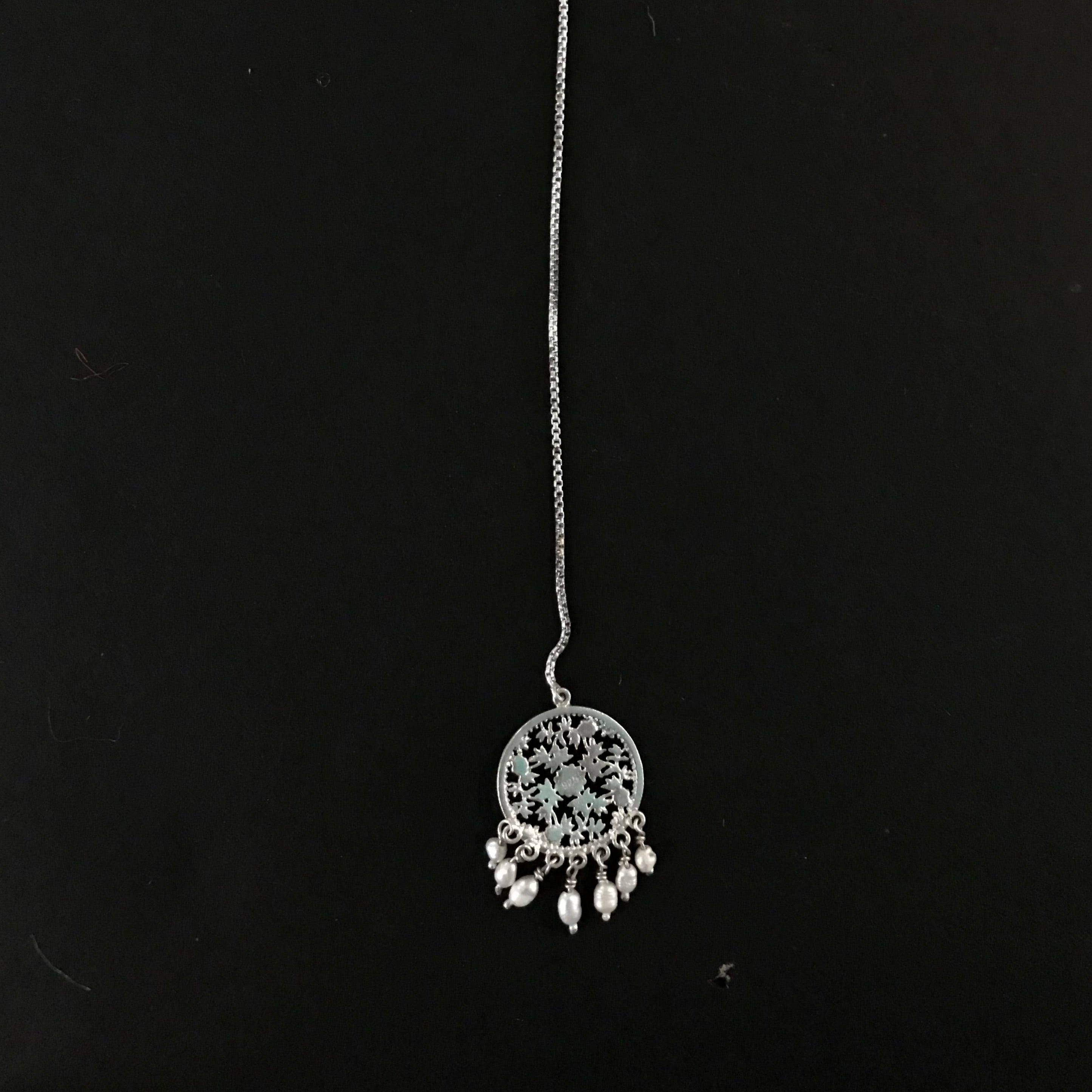 Buy silver filigree Maang Tikka online in India | Quirksmith
