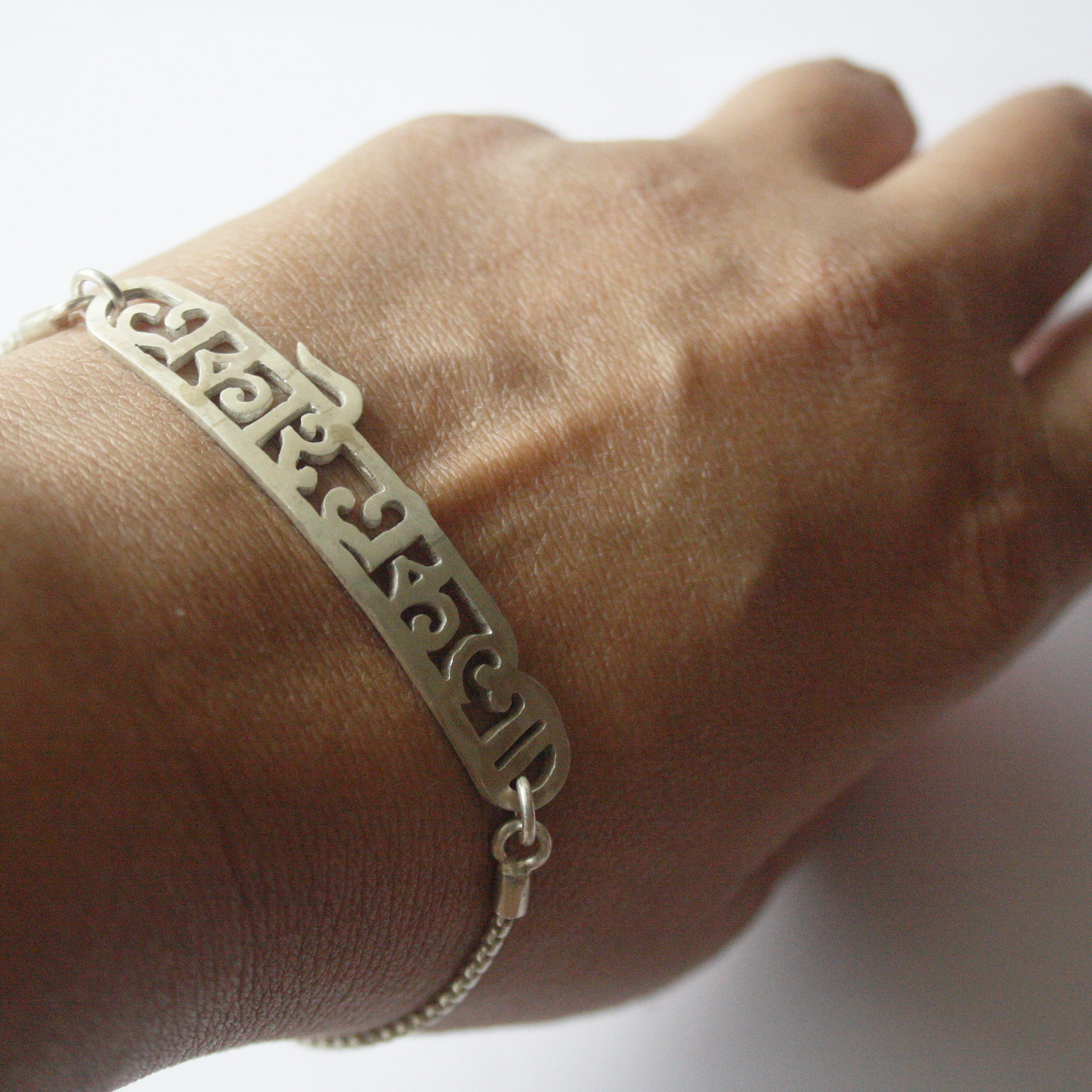 Shop Silver bangles and bracelets online - Ekai Eksho Bracelet by Quirksmith