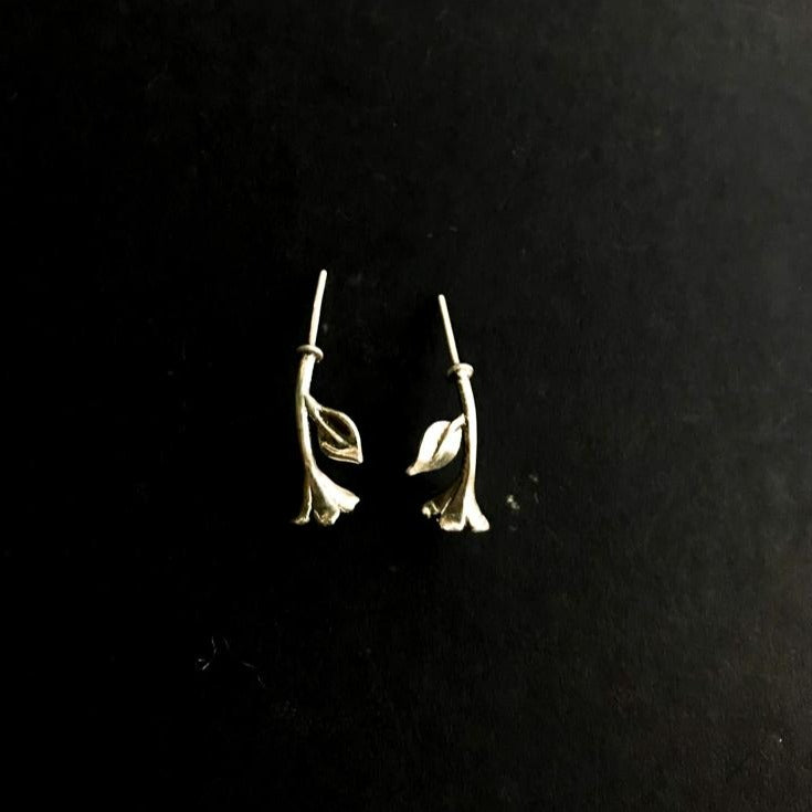 Buy Charming Silver Studs online - Pink Trumpet Floral Studs -Quirksmith