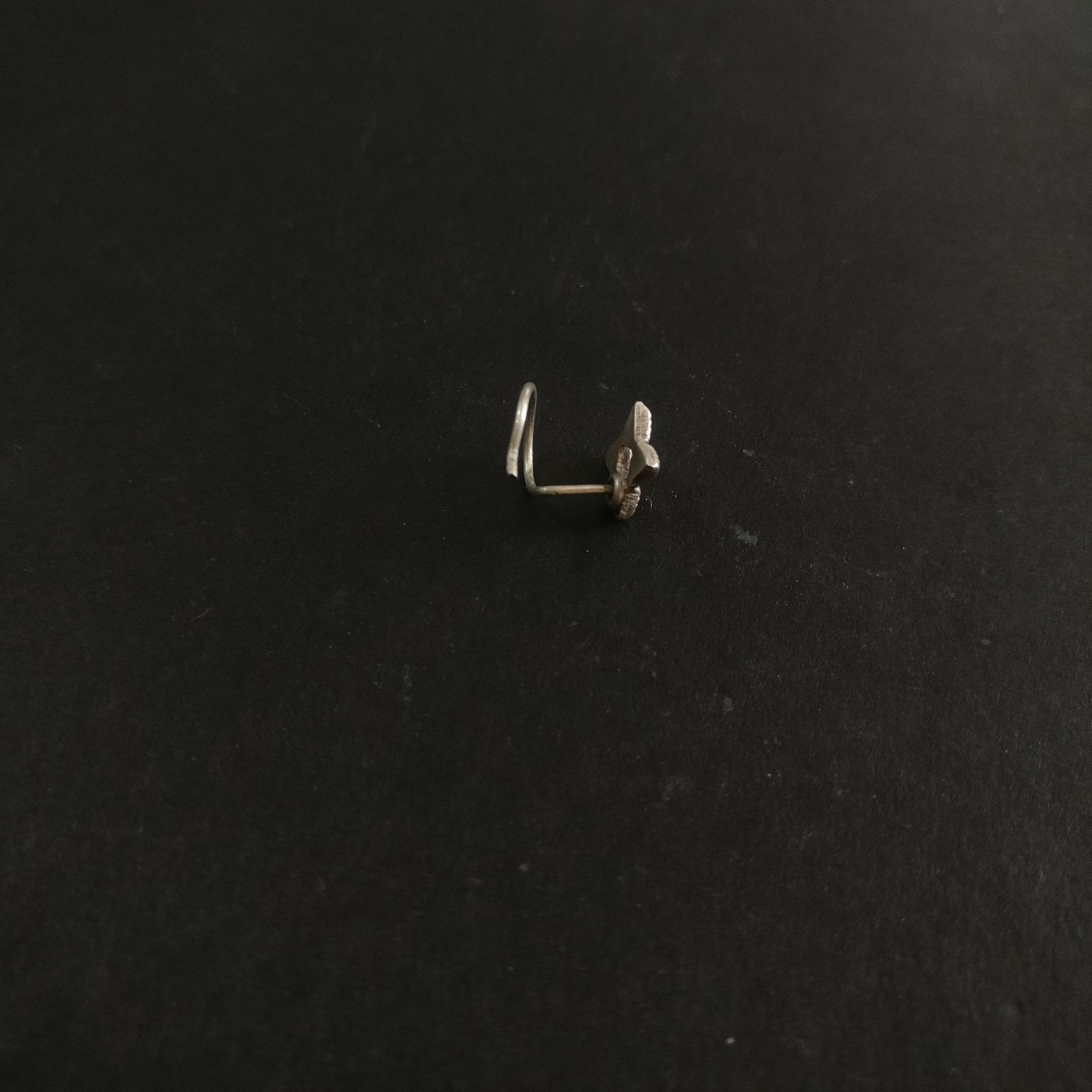 Spikes Nosepin - Wire - Quirksmith