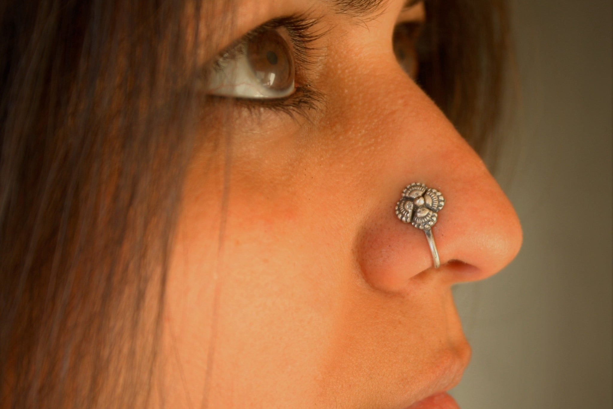 Textured Petals Nosepin - Wire - Quirksmith